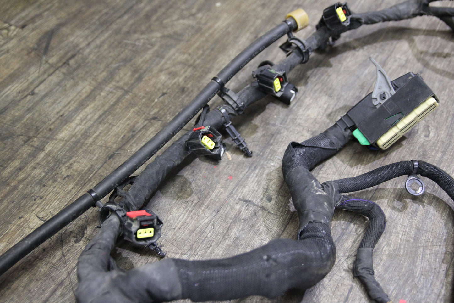 17 Mopar Dodge Challenger Charger SRT 6.4L Engine Wiring Harness 68304925AC OEM