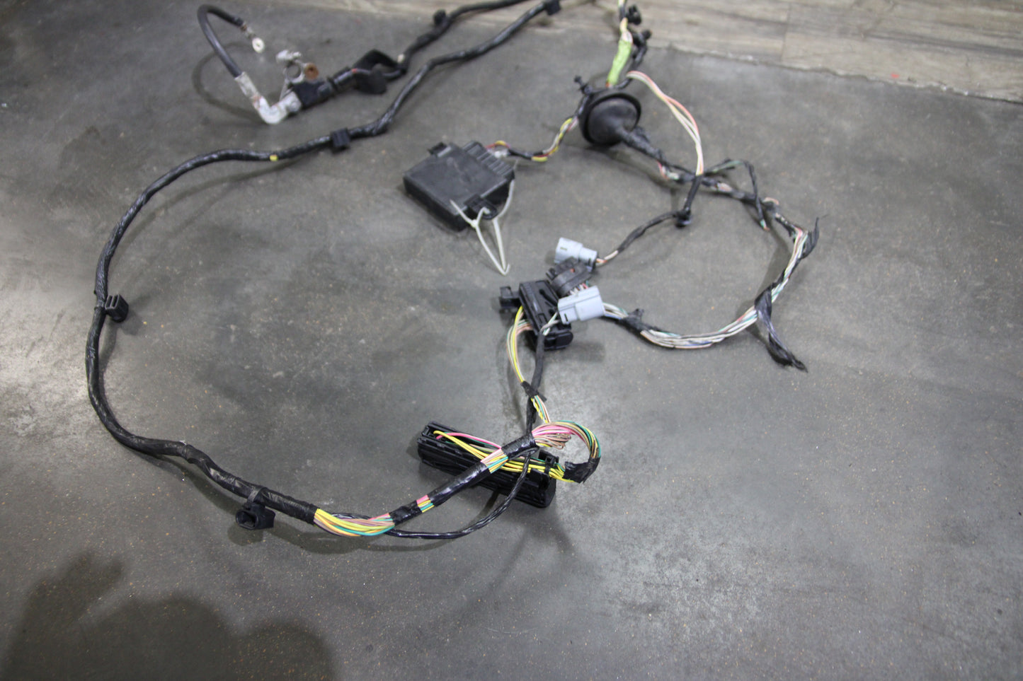 2017 Dodge Challenger SRT 392 6.4L RWD Body Wire Wiring Harness 68304066AE OEM