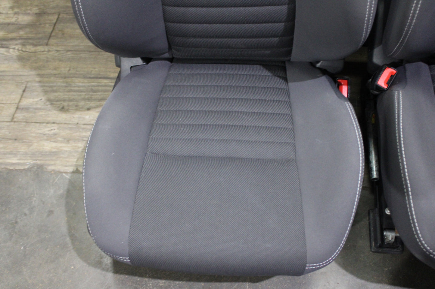 2008-2014 OEM Dodge Challenger SRT8 Cloth Complete Seat Set Front Rear 29k