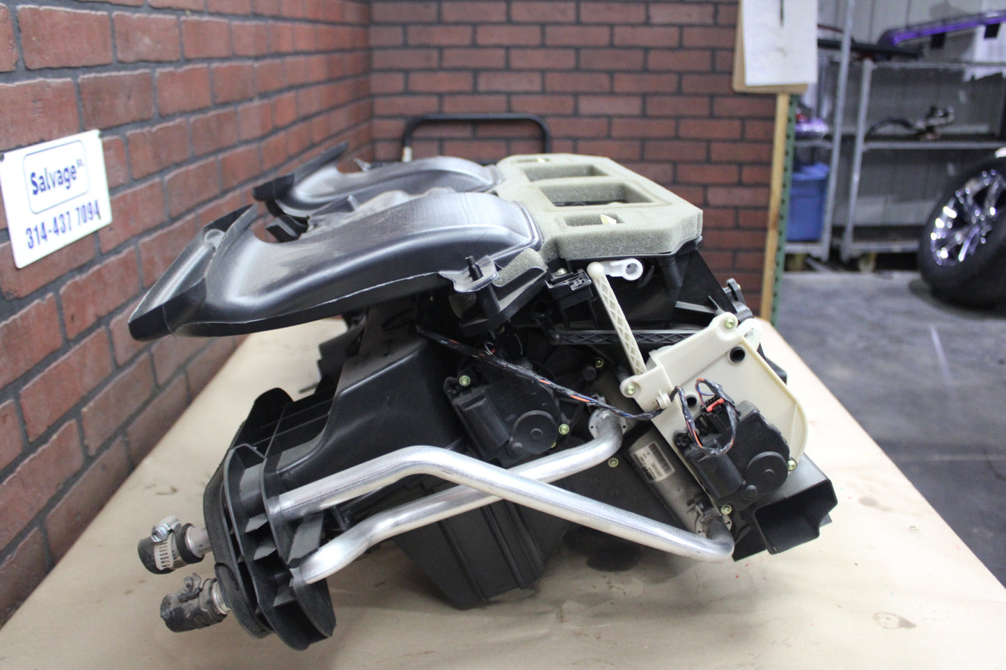 2014-2023 Charger/Challenger/300 HVAC Heater Core Housing Box Motor Assembly 29k