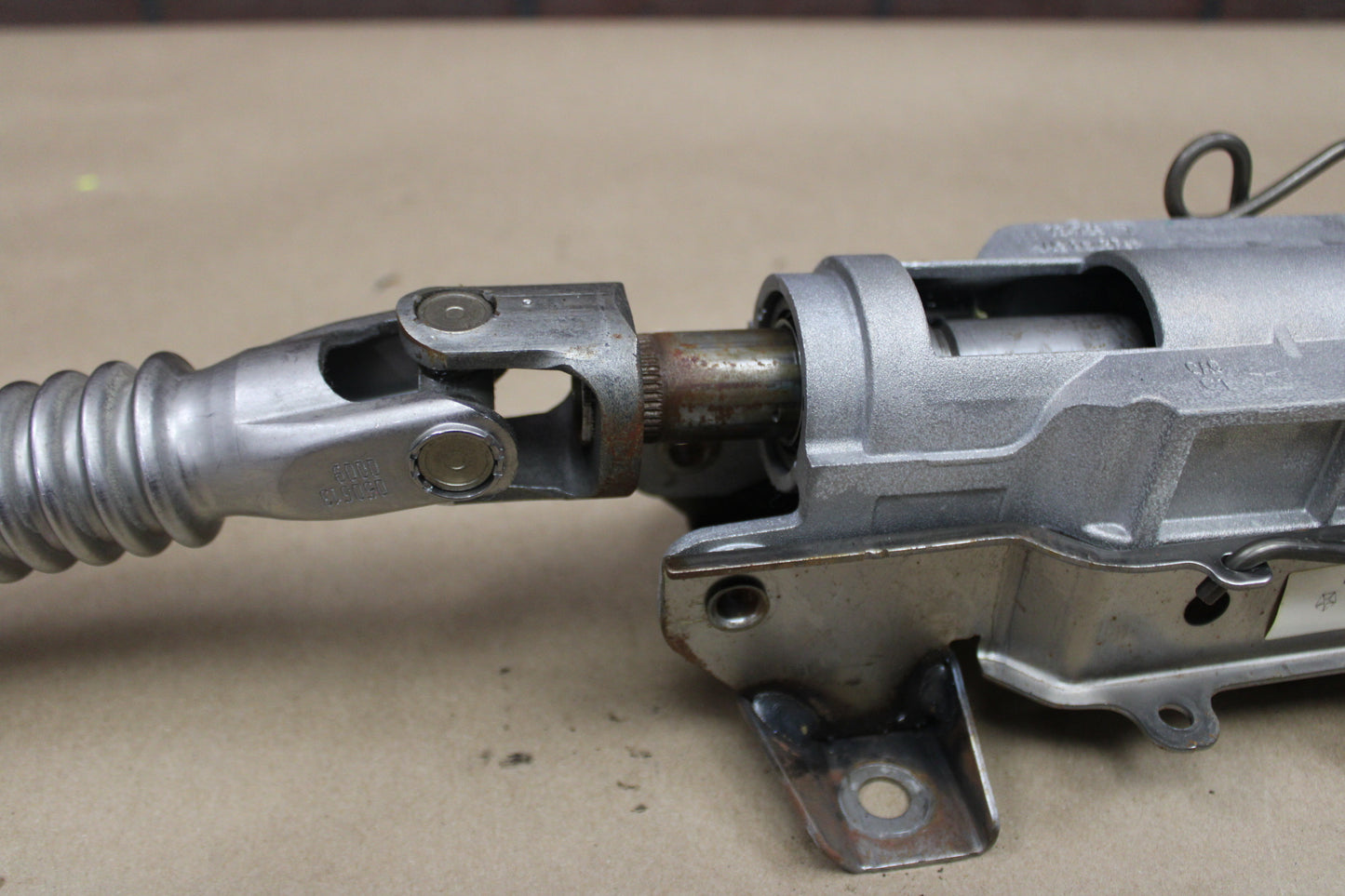 14-23 CHARGER CHALLENGER 300 STEERING COLUMN W/ MANUAL ADJUSTMENT OEM