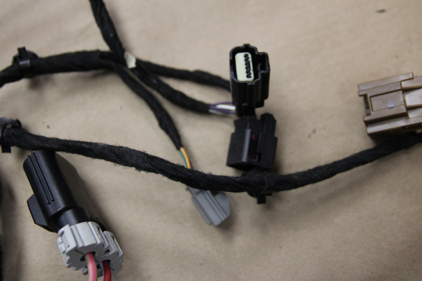 2018 Dodge Challenger Headlamp to Dash Wiring Harness 5.7L 6.4L 68336715AD OEM
