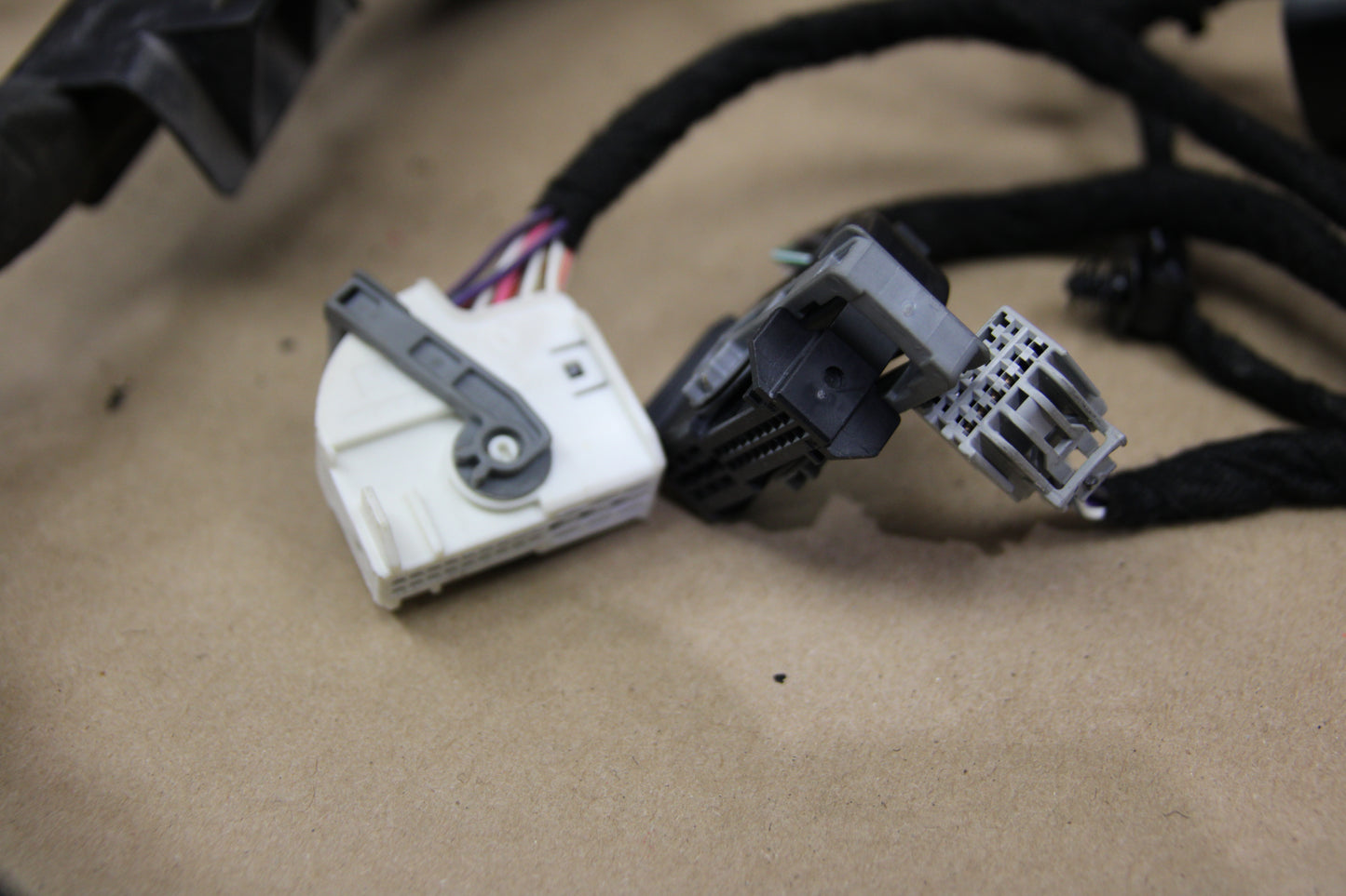 2018 Dodge Challenger Headlamp to Dash Wiring Harness 5.7L 6.4L 68336715AD OEM