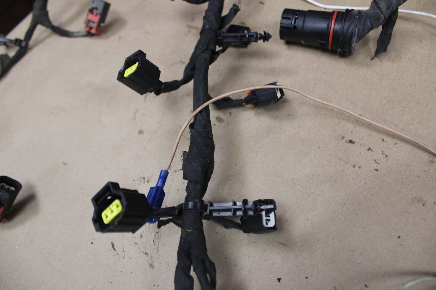 2014 DODGE CHALLENGER SRT8 ENGINE WIRE WIRING HARNESS 68205905AC OEM