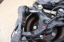 2008-14 DODGE CHALLENGER SRT8 FRONT DRIVER LH HUB SPINDLE KNUCKLE