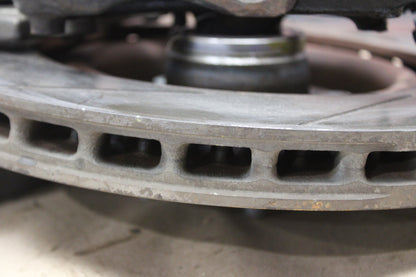 2008-14 DODGE CHALLENGER SRT8 FRONT DRIVER LH HUB SPINDLE KNUCKLE