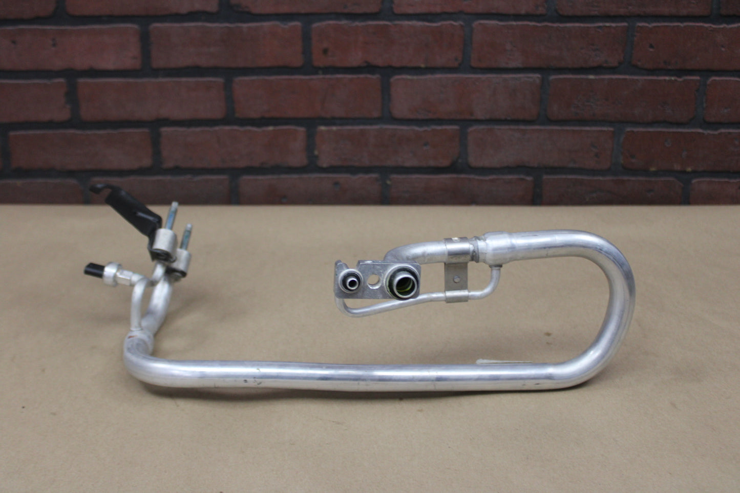 14-23 CHALLENGER CHARGER 300 AC AIR CONDITIONING SUCTION & LIQUID HOSE LINE OEM