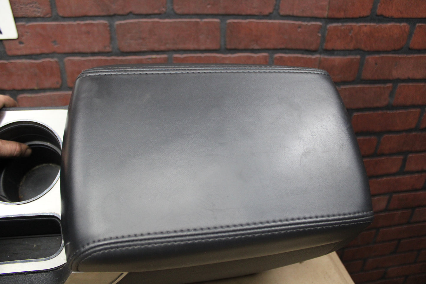 2008-2014 Dodge Challenger SRT Black Center Console Assembly OEM w/ Cupholders