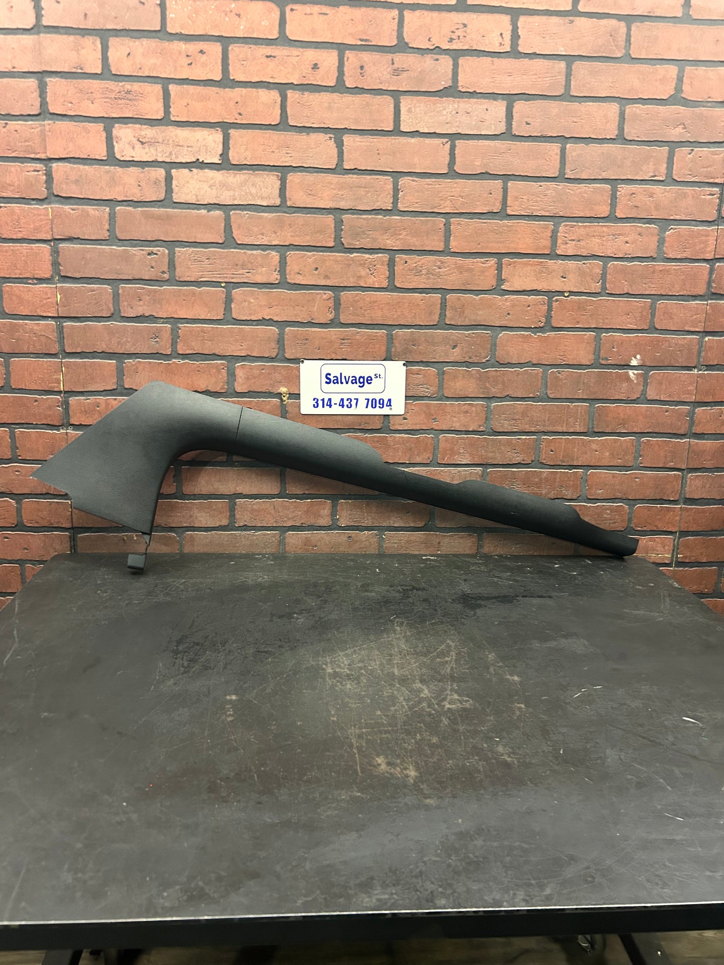 2015-23 DODGE CHALLENGER FRONT LEFT SIDE DOOR SILL SCUFF PLATE TRIM COVER OEM
