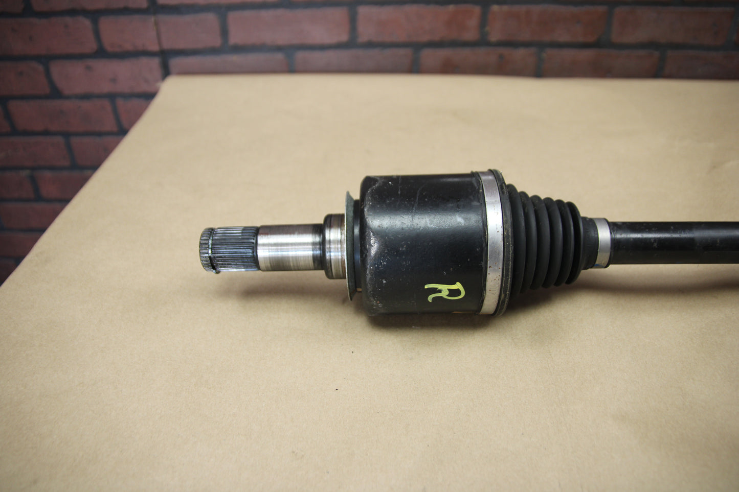2015-23 Dodge Challenger 6.4 3.90 Rear LSD Carrier Differential w/ Axles & Hubs