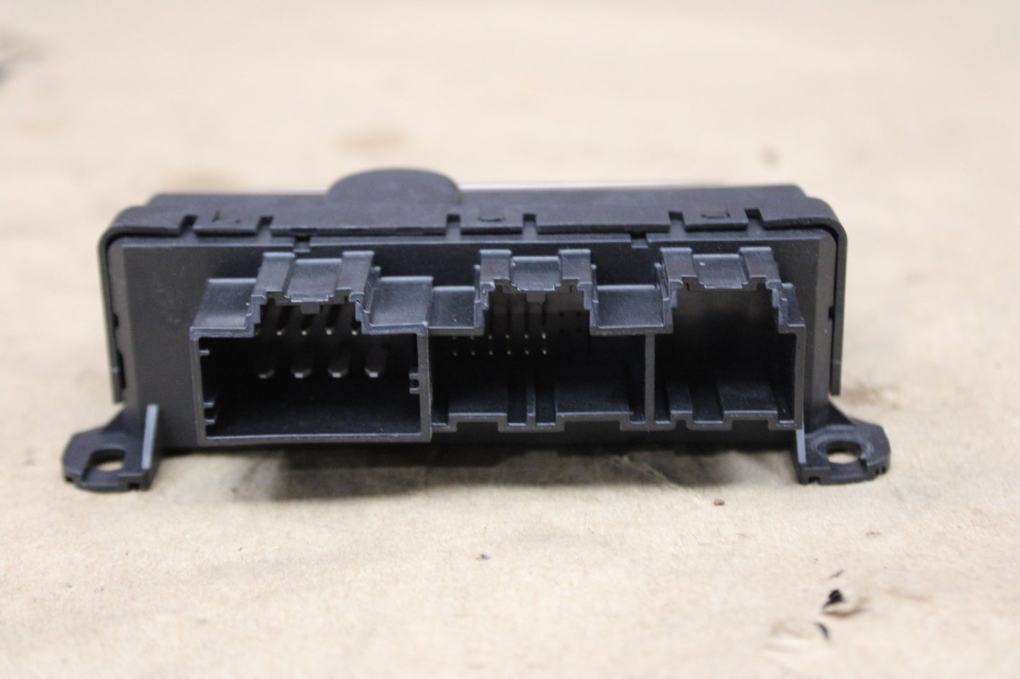 2007-2014 OEM Dodge Challenger Chrysler Sebring Door Control Module 68051931AB