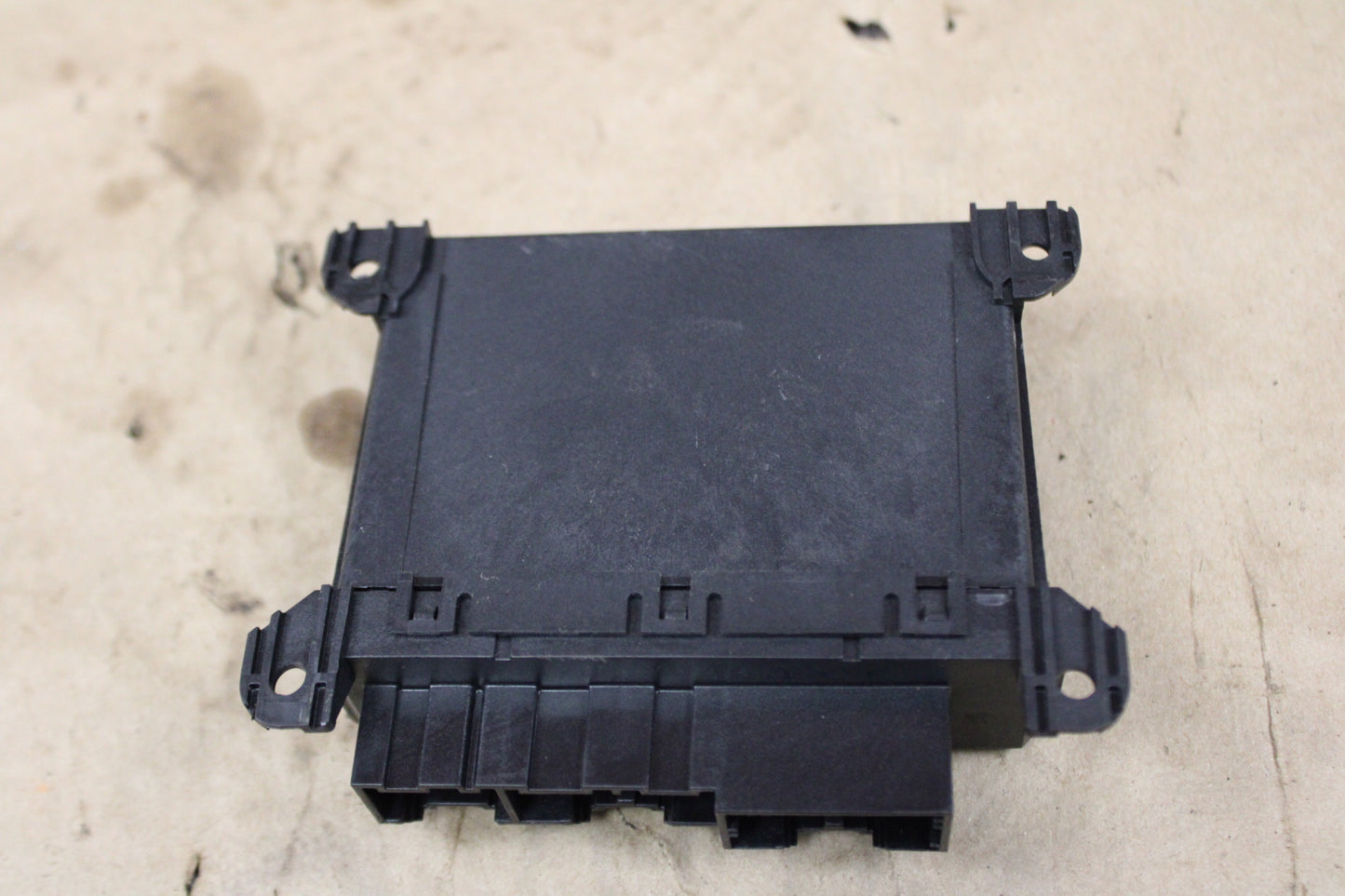 2007-2014 OEM Dodge Challenger Chrysler Sebring Door Control Module 68051931AB