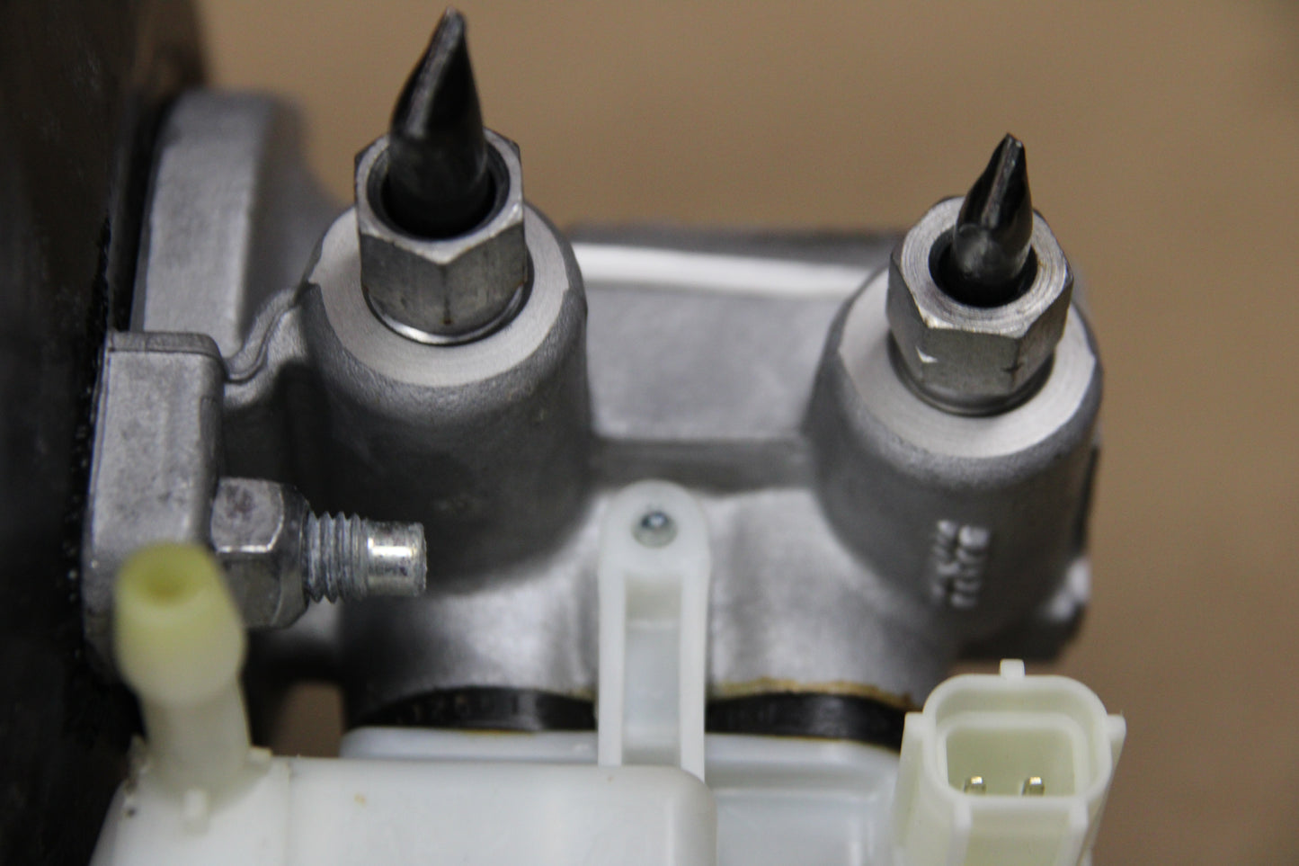 2015-2023 Dodge Challenger Power Brake Booster W/Master Cylinder 04581644AK OEM