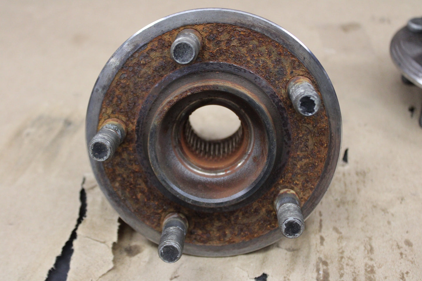 15-23 CHARGER CHALLENGER SCAT PACK SRT HELLCAT REAR WHEEL HUB BEARING PAIR OEM