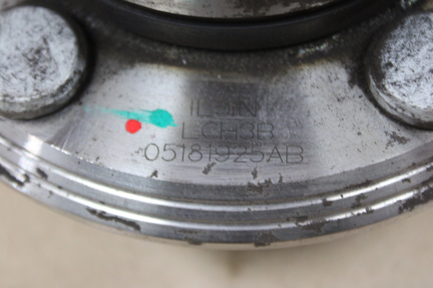 15-23 CHARGER CHALLENGER SCAT PACK SRT HELLCAT REAR WHEEL HUB BEARING PAIR OEM