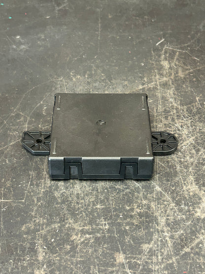 2020-2021 Dodge Challenger Front Passenger RH Door Control Module 68503654AA OEM