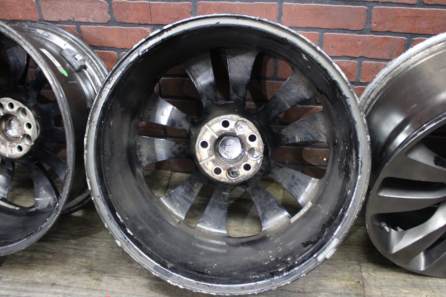 2011-2014 Dodge Charger SRT Alloy Factory Wheel Rim Set 5 V-Spoke Silver OEM