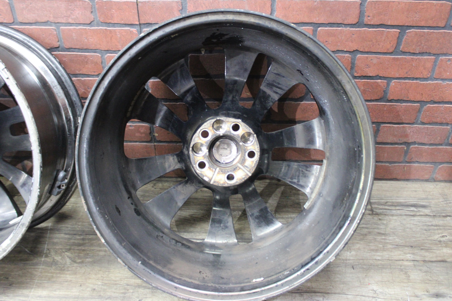 2011-2014 Dodge Charger SRT Alloy Factory Wheel Rim Set 5 V-Spoke Silver OEM