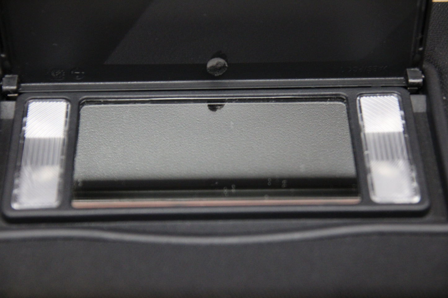 2015-2023 Dodge Challenger Sun Visor Front Driver Passenger Set 55361230AB OEM