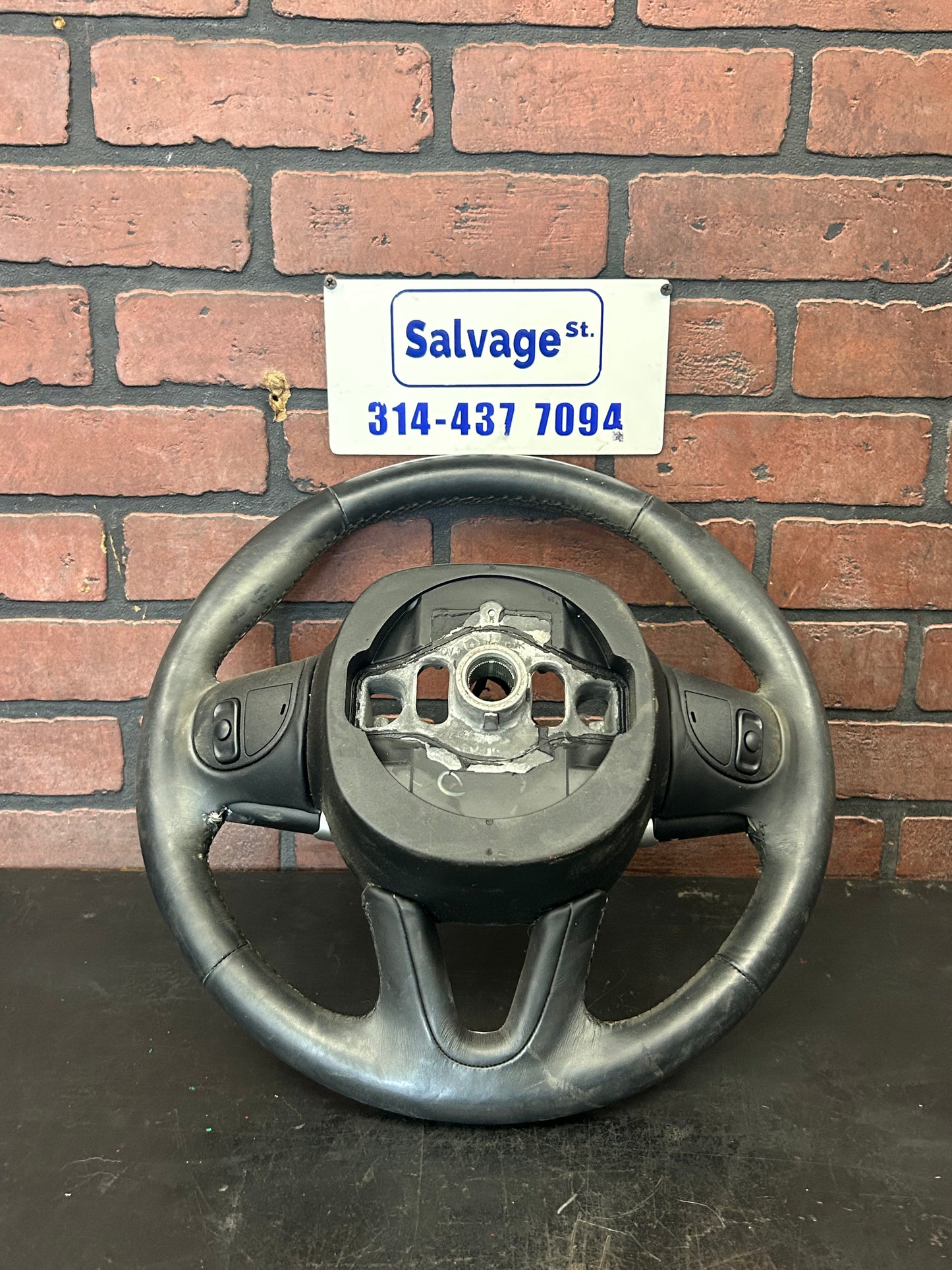 15-23 Dodge Challenger R/T Scat Pack Steering Wheel Black Leather 5le631x9ac OEM