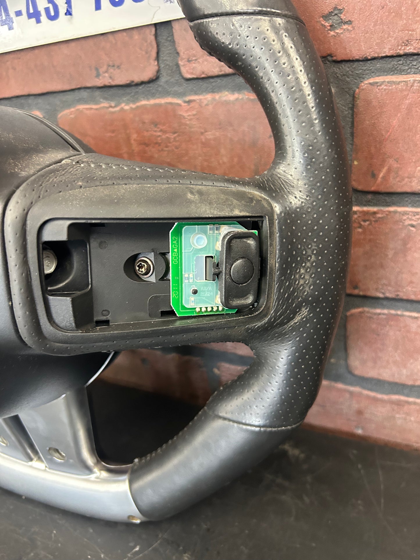 2012-2014 Dodge Challenger Flat Bottom Leather Steering Wheel 1XX17XDVAA OEM