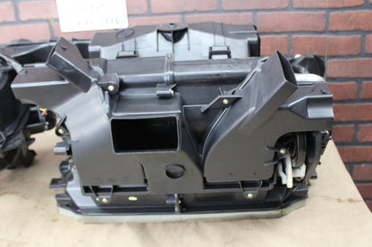 08-10 Dodge Charger SRT8 Auto Climate Control Blower & Distribution Housing Box