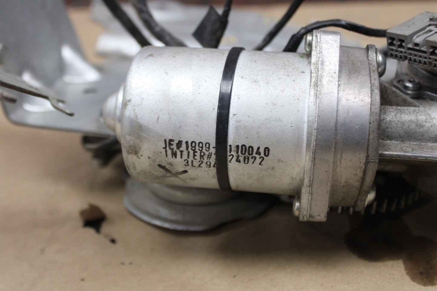 2009-2017 GMC Acadia GM Rear Compartment Lid Power Assisted Actuator Assembly