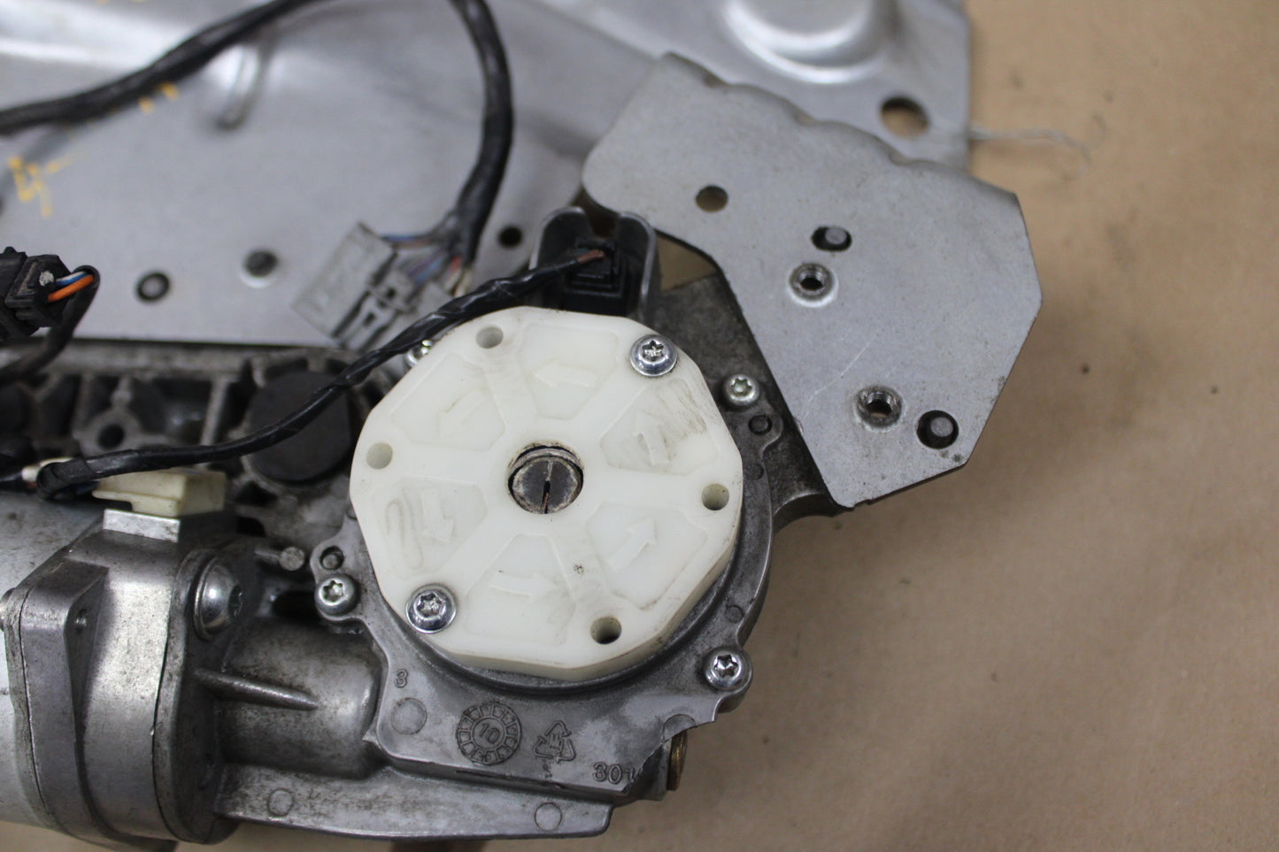 2009-2017 GMC Acadia GM Rear Compartment Lid Power Assisted Actuator Assembly