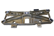 05-14 Dodge Challenger Charger Magnum 300 Transmission Crossmember 42RLE W5A580