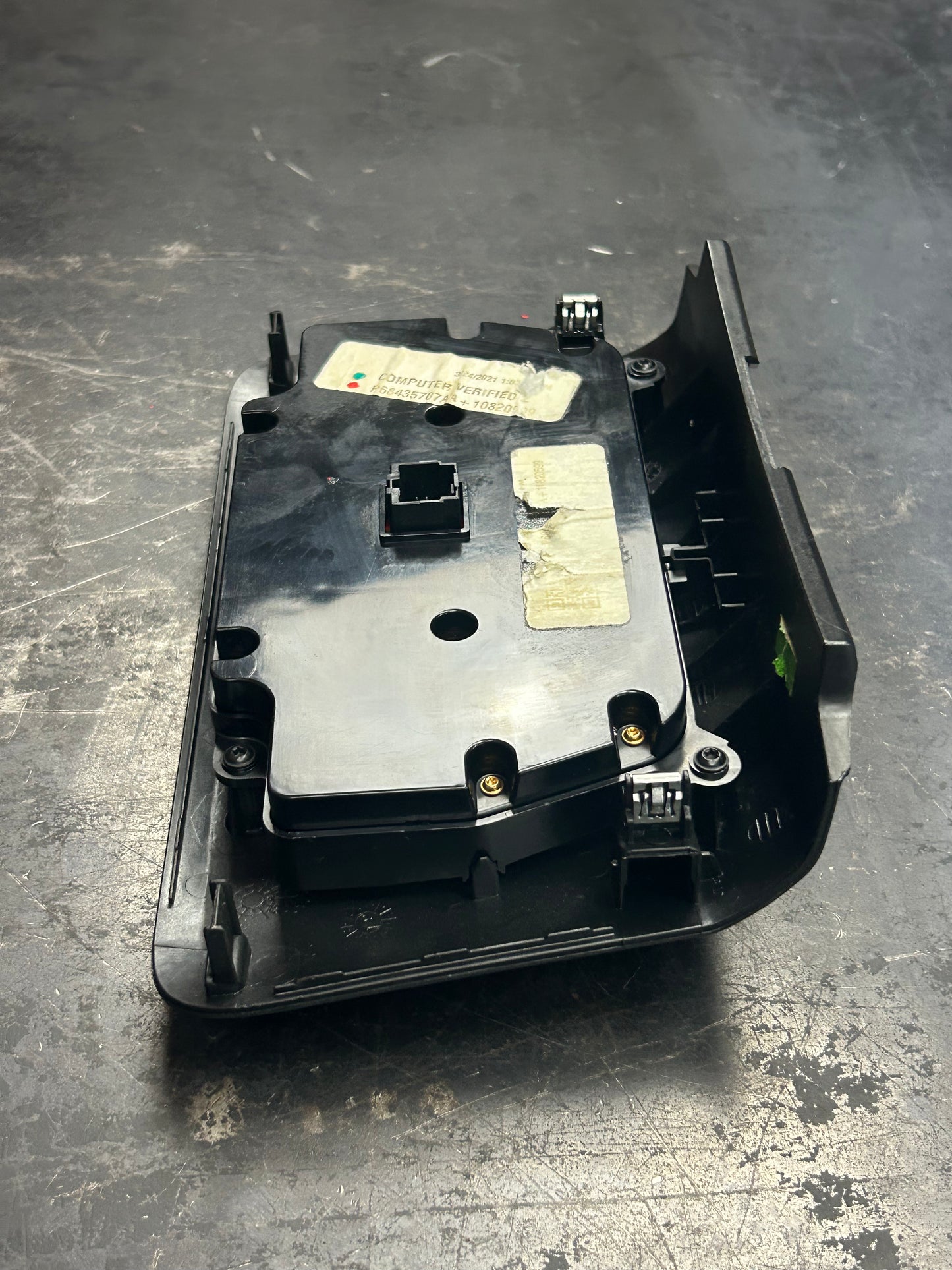 2020-2023 DODGE CHARGER TEMPERATURE HVAC CLIMATE CONTROL 68435707AA OEM