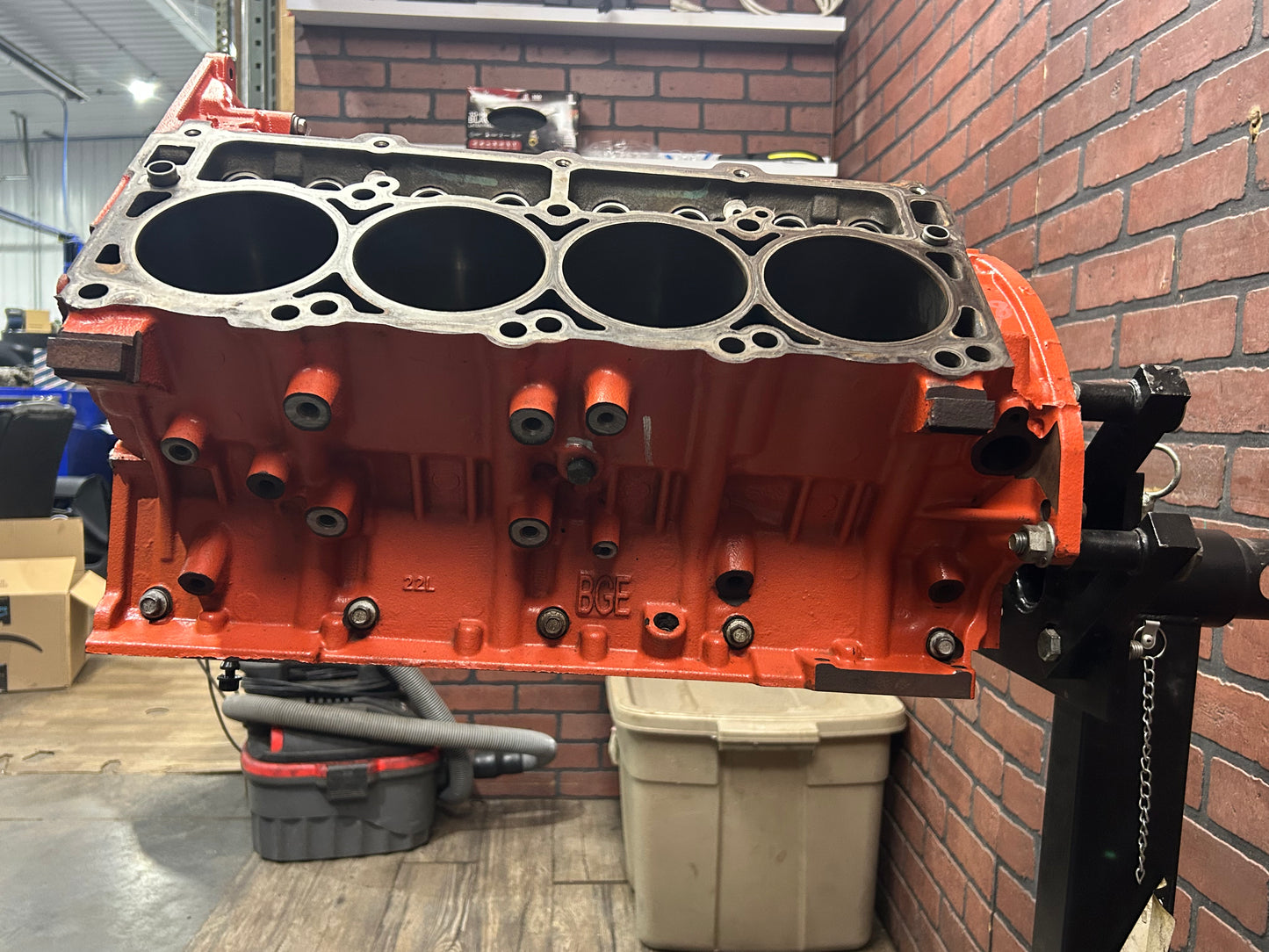 15-23 Dodge Challenger Charger 6.4L BGE HEMI V8 Bare Engine Block 68249194AA 55K