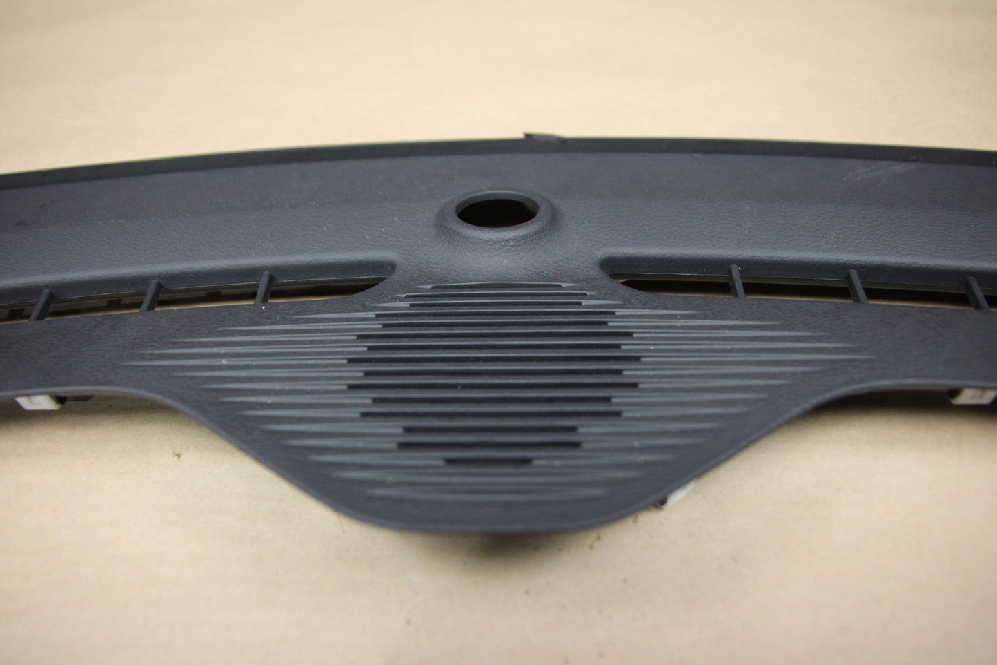2015 - 2023 DODGE CHALLENGER DASH DASHBOARD DEFROST GRILLE COVER TRIM PANEL OEM