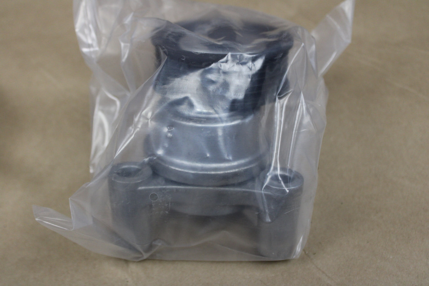 2009-2014 Gates 90K-39083A Accessory Drive Belt Kit Tensioner Idler 2 Belts Set