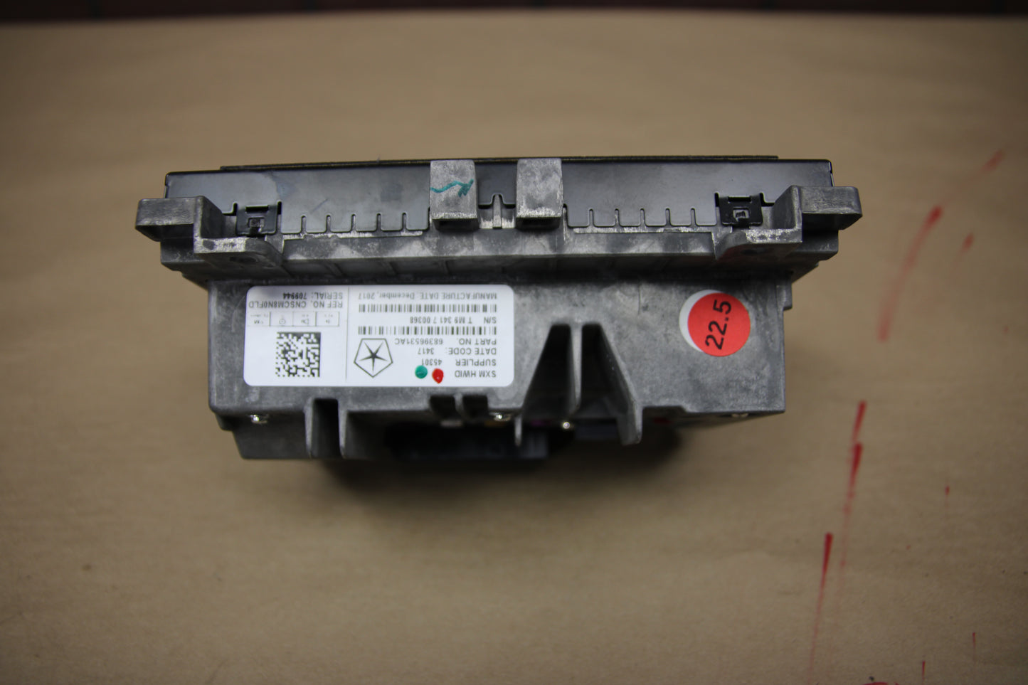 OEM 2017 - 2019 CHALLENGER CHARGER 300 NAVIGATION TOUCH SCREEN 68396531AC