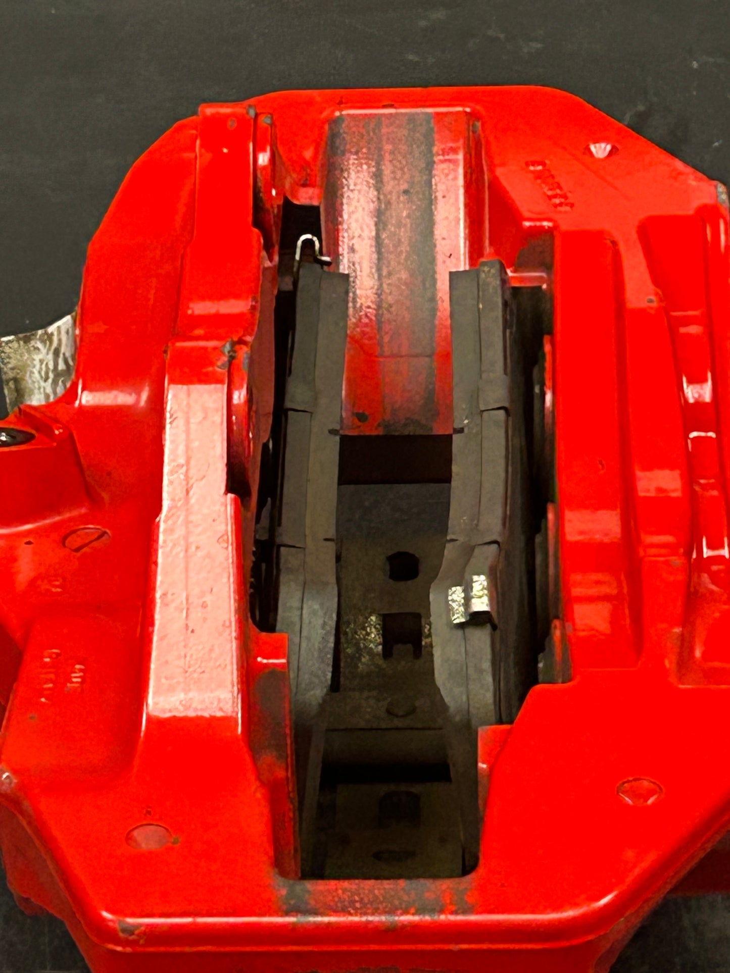 2021-2023 Dodge Charger Challenger Left Driver 6-Piston Brembo Brake Caliper Red