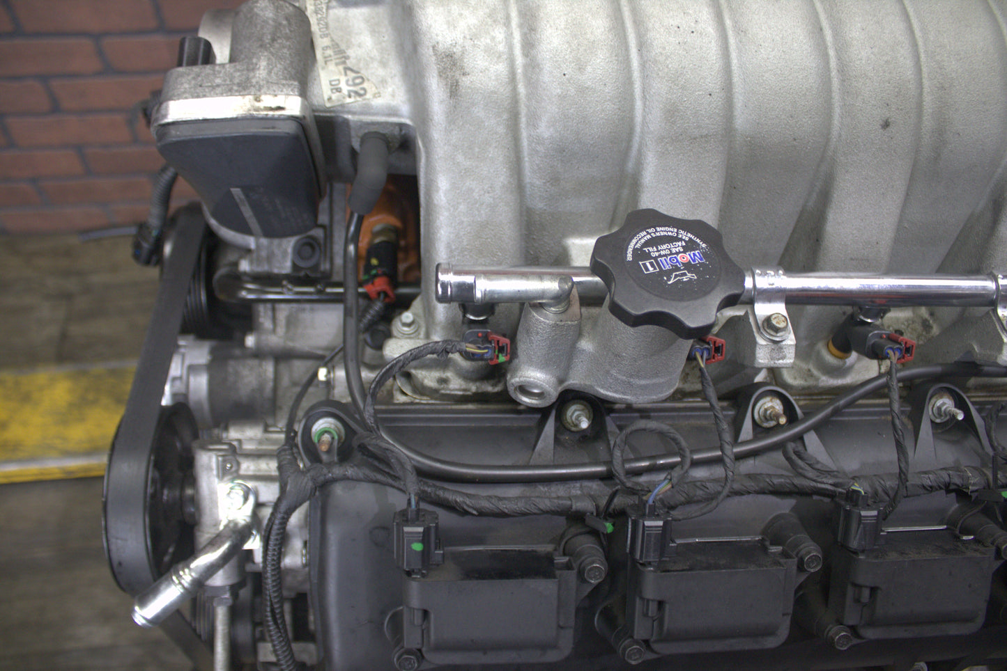Challenger SRT8 6.1L Hemi Non MDS Engine TR6060 Manual Transmission Swap 83k