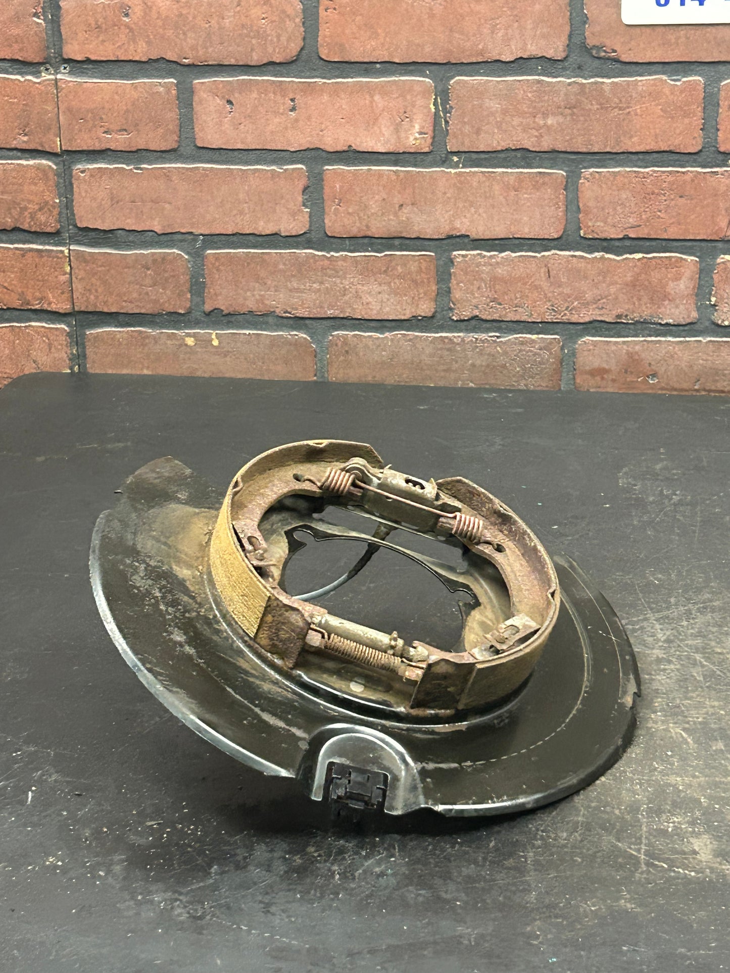15-23 Dodge Charger Challenger 392 Scat SRT Rear Driver LH Spindle Knuckle OEM
