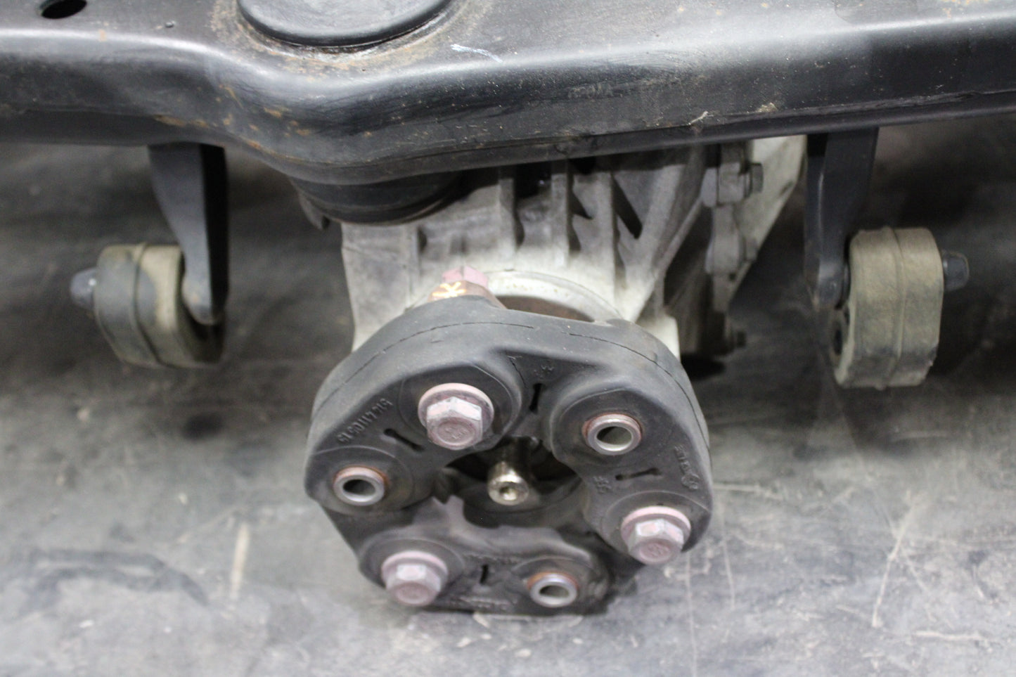 11-14 Dodge Challenger SRT 3.91 Rear Cradle Differential LSD Limited Slip Getrag