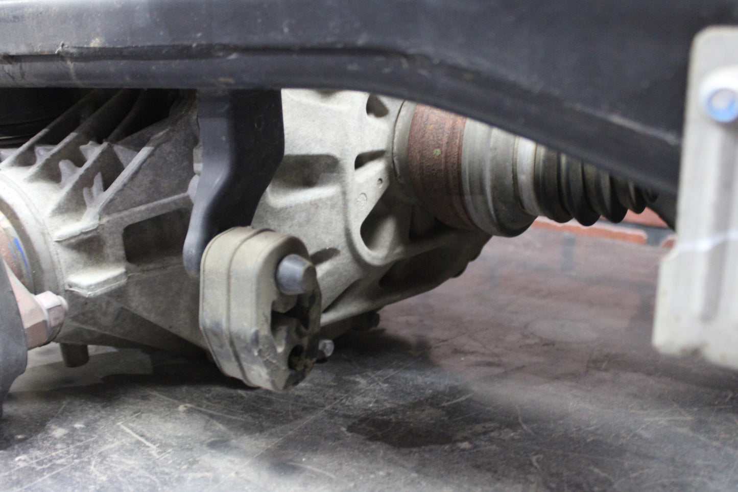 11-14 Dodge Challenger SRT 3.91 Rear Cradle Differential LSD Limited Slip Getrag