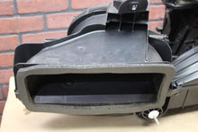 2011-2013 Dodge Challenger SRT8 HVAC Distribution Blower Heater Core Housing