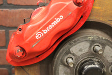 05-10 CHARGER CHALLENGER 300 SRT8 OEM FRONT SPINDLE KNUCKLE BREMBO ROTOR SET