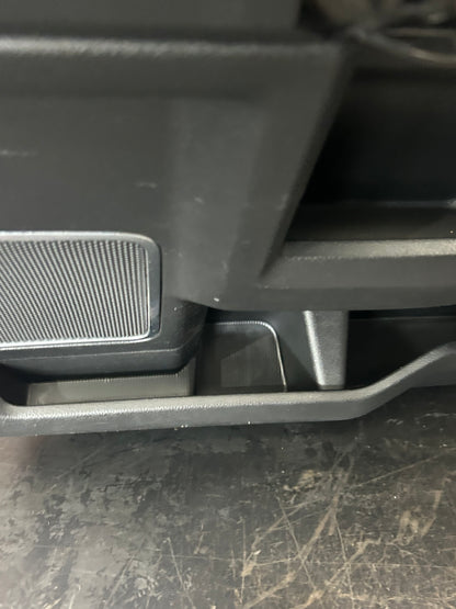 15 FORD F150 PLATINUM CREW INTERIOR DOOR TRIM PANEL REAR RIGHT PASSENGER BLACK