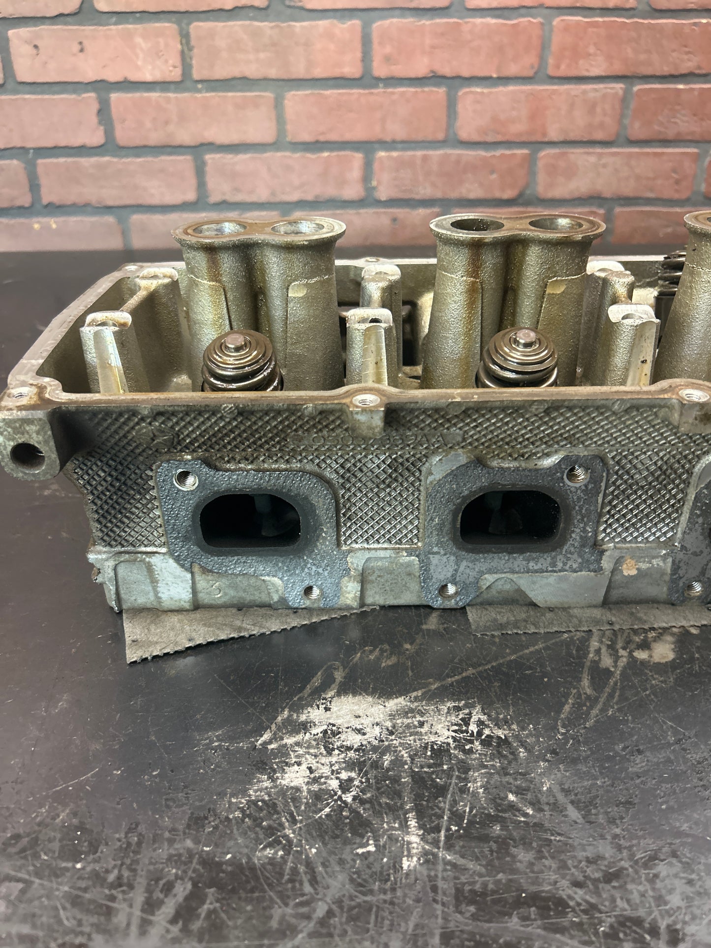 06-10 Dodge Jeep 6.1l Hemi SRT8 OEM Passenger Right Side Cylinder Head