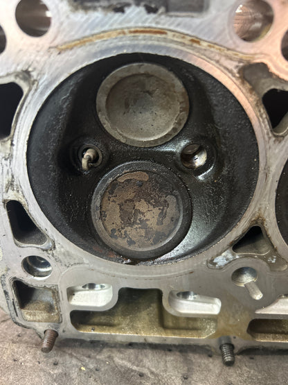 06-10 Dodge Jeep 6.1l Hemi SRT8 OEM Passenger Right Side Cylinder Head