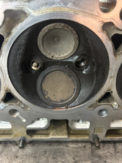 06-10 Dodge Jeep 6.1l Hemi SRT8 OEM Passenger Right Side Cylinder Head