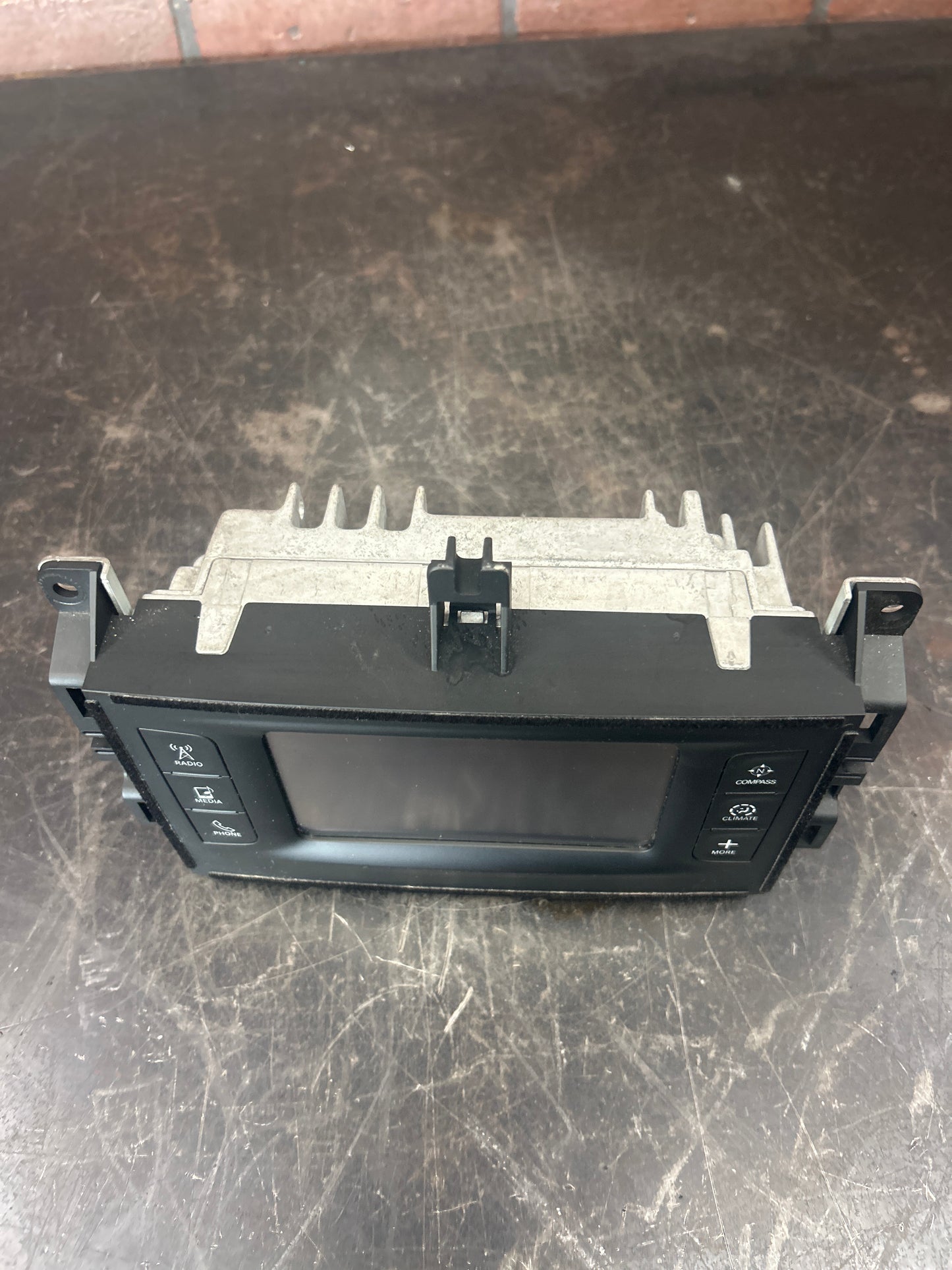 2015 2016 Jeep Grand Cherokee OEM VP2 5" Touch Screen AM FM SAT Radio Receiver