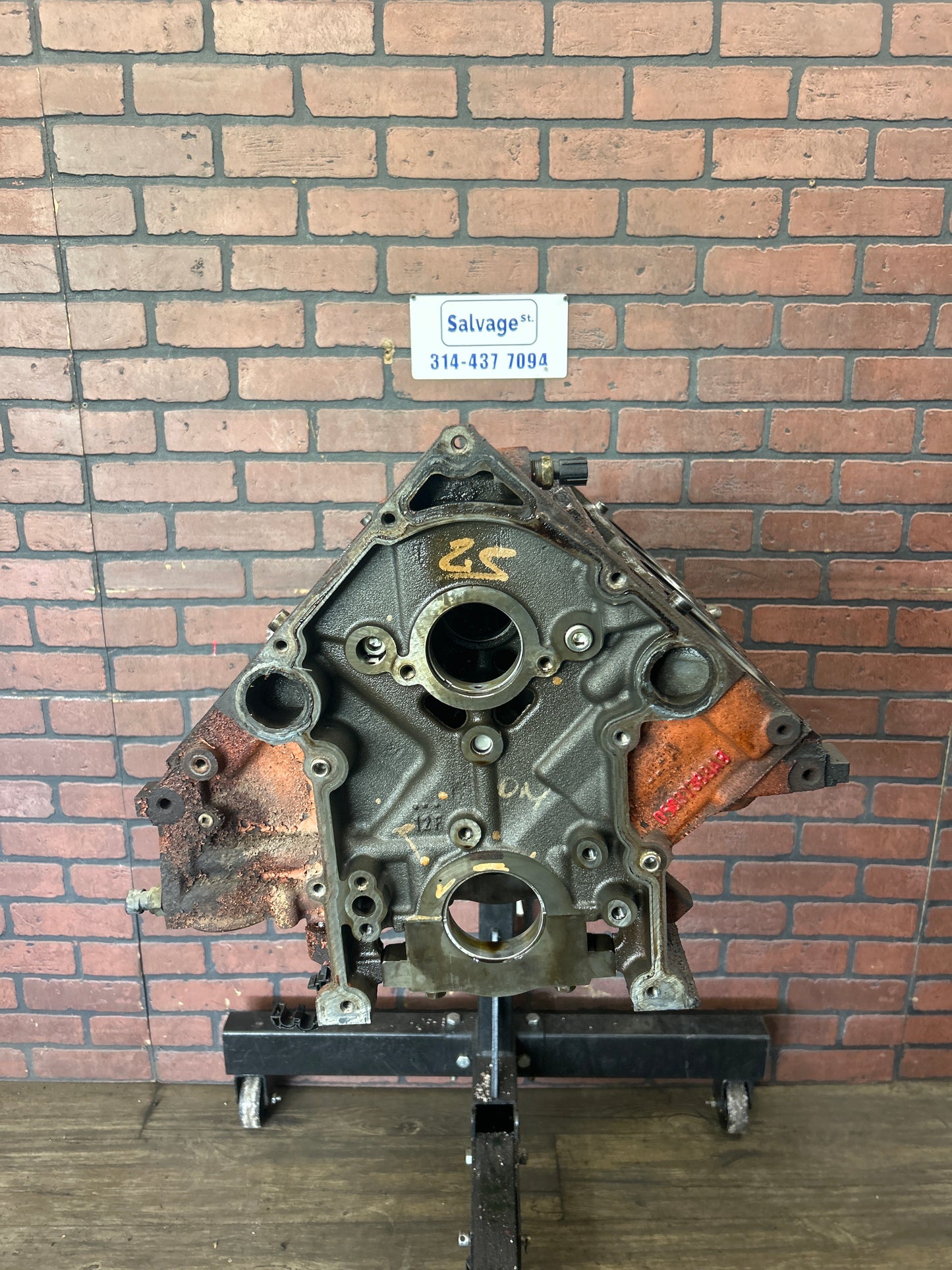2005-2010 Jeep Dodge Chrysler SRT8 6.1L Engine Cylinder Block Bare Block OEM