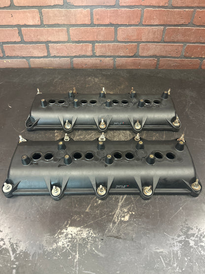 2006-2010 Jeep Cherokee SRT8 6.1l Hemi Genuine OEM Valve Covers Pair LH + RH Set
