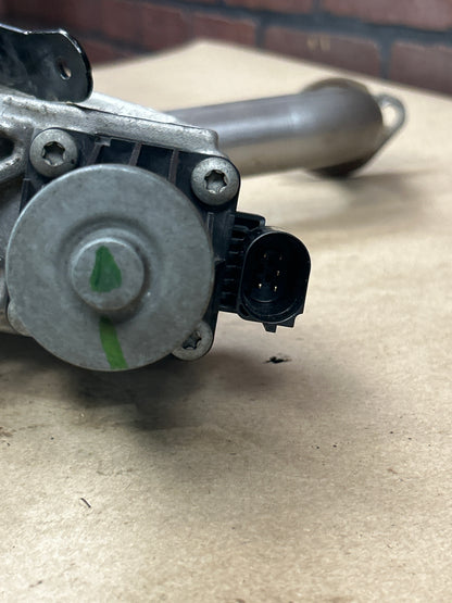 2014-2024 DODGE RAM 2500 3500 6.4L EXHAUST EGR VALVE ASSEMBLY 04627465AE