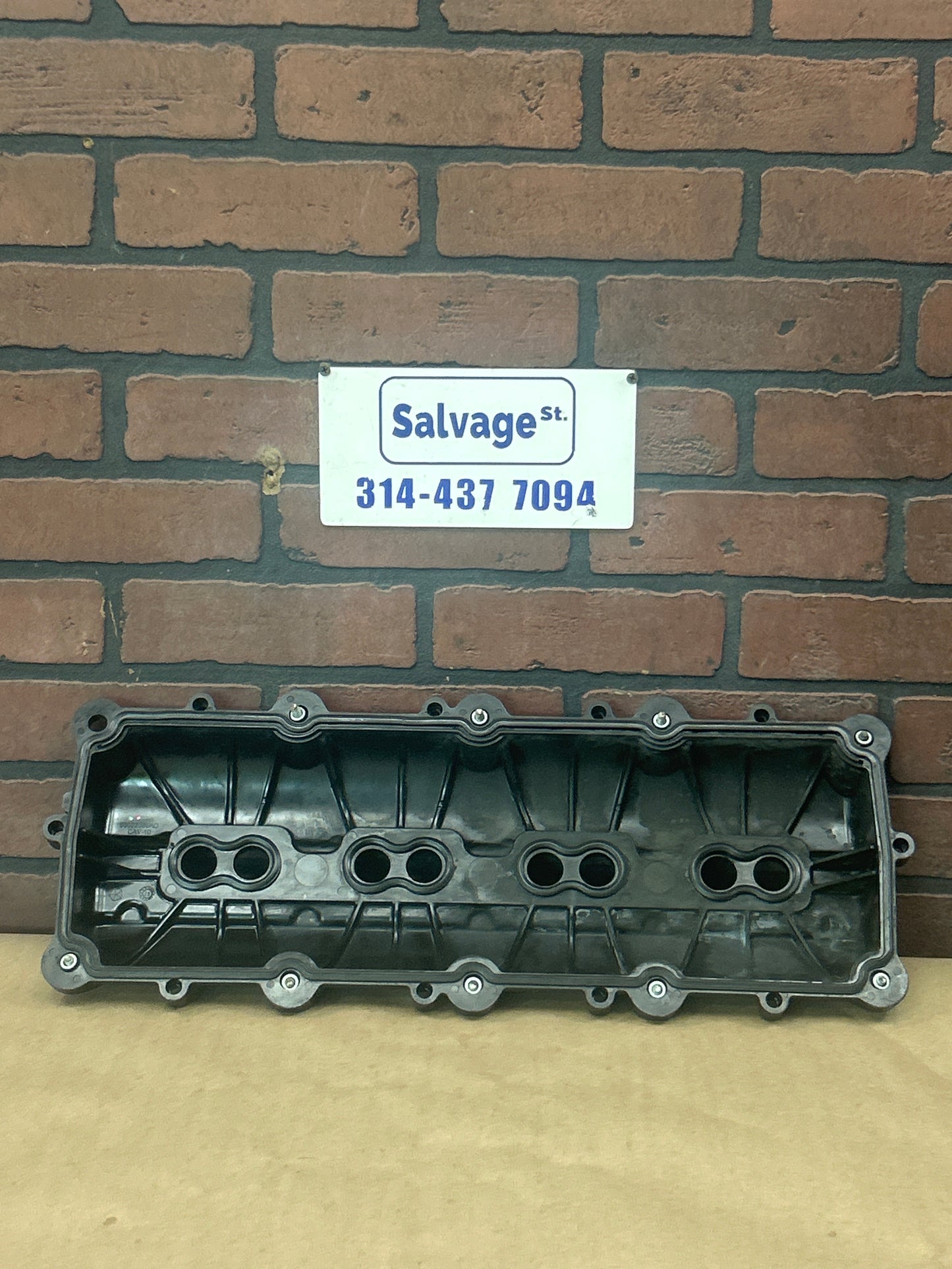 Set of (2) Genuine Mopar 5.7L 6.4L Hemi Valve Cover Dodge Chrysler 53022085AD